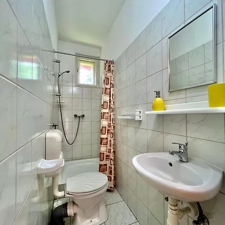 Muskatli Guest house 3*