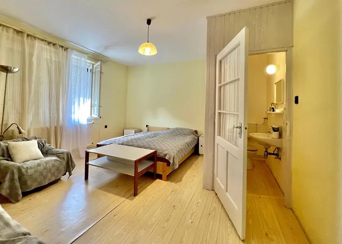 Muskatli בית הארחה 3*